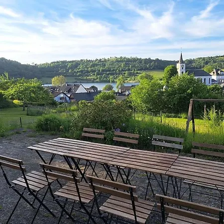 Nyaraló Haus Mit Idyllischem Seeblick