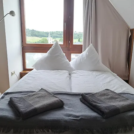 Nyaraló Haus Mit Idyllischem Seeblick *