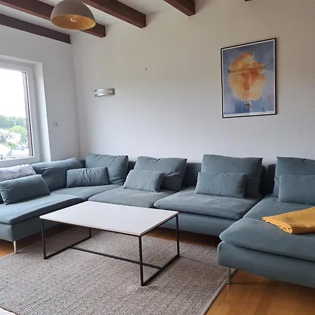 Haus Mit Idyllischem Seeblick *