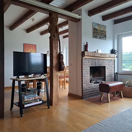 بيت للعطل Haus Mit Idyllischem Seeblick *