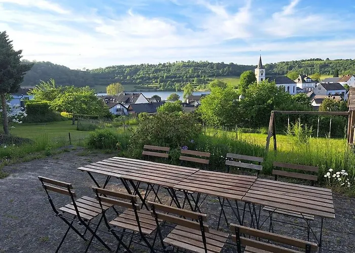 Feriehus Haus Mit Idyllischem Seeblick