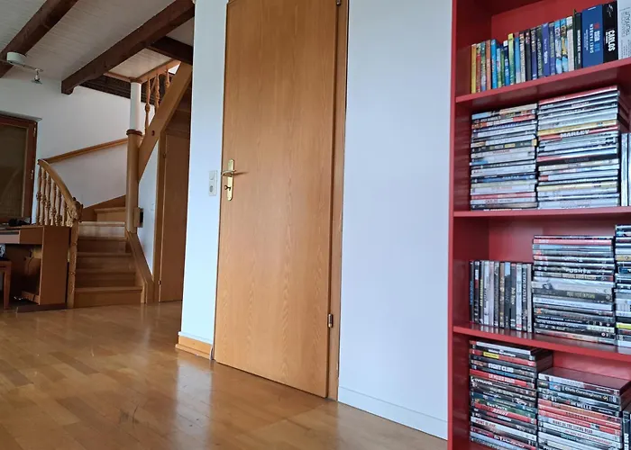 Haus Mit Idyllischem Seeblick * Schalkenmehren